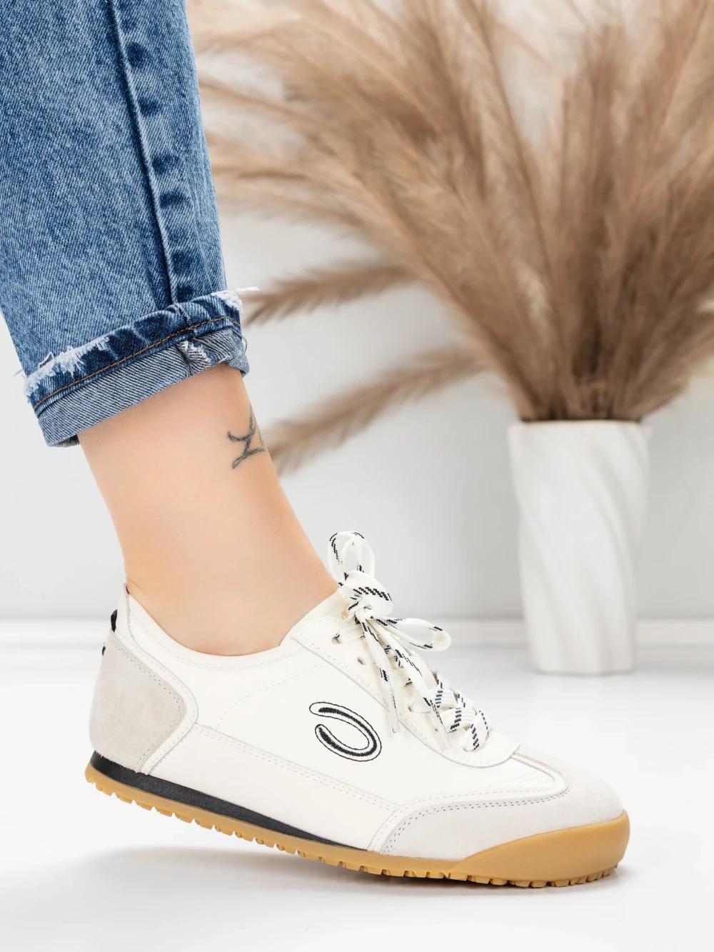 Meimall.ro Pantofi Sport Dama din piele naturala KM0820 Negru | Advancer