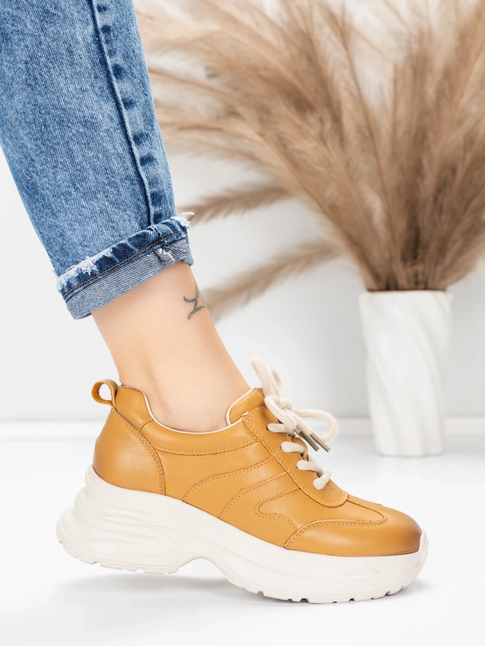 Meimall.ro Pantofi Sport Dama din piele naturala 10785 Galben | Franco Gerardo