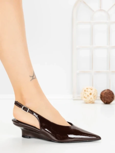 Pantofi cu Toc mic L09-2 BROWN | CINK ME